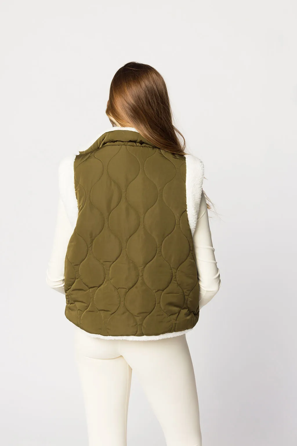 Dani Reversible Vest in Whisper White/Olive