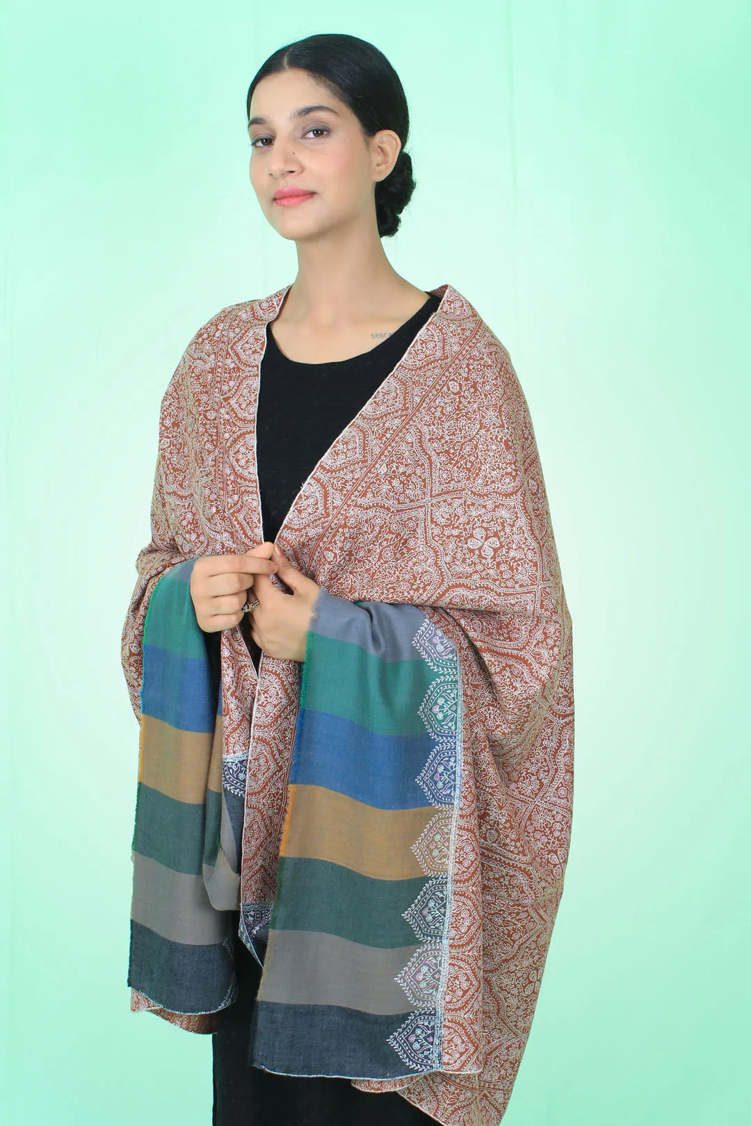 Gulrukh Sandstone Base Sozni Jamavar Pashmina Shawl