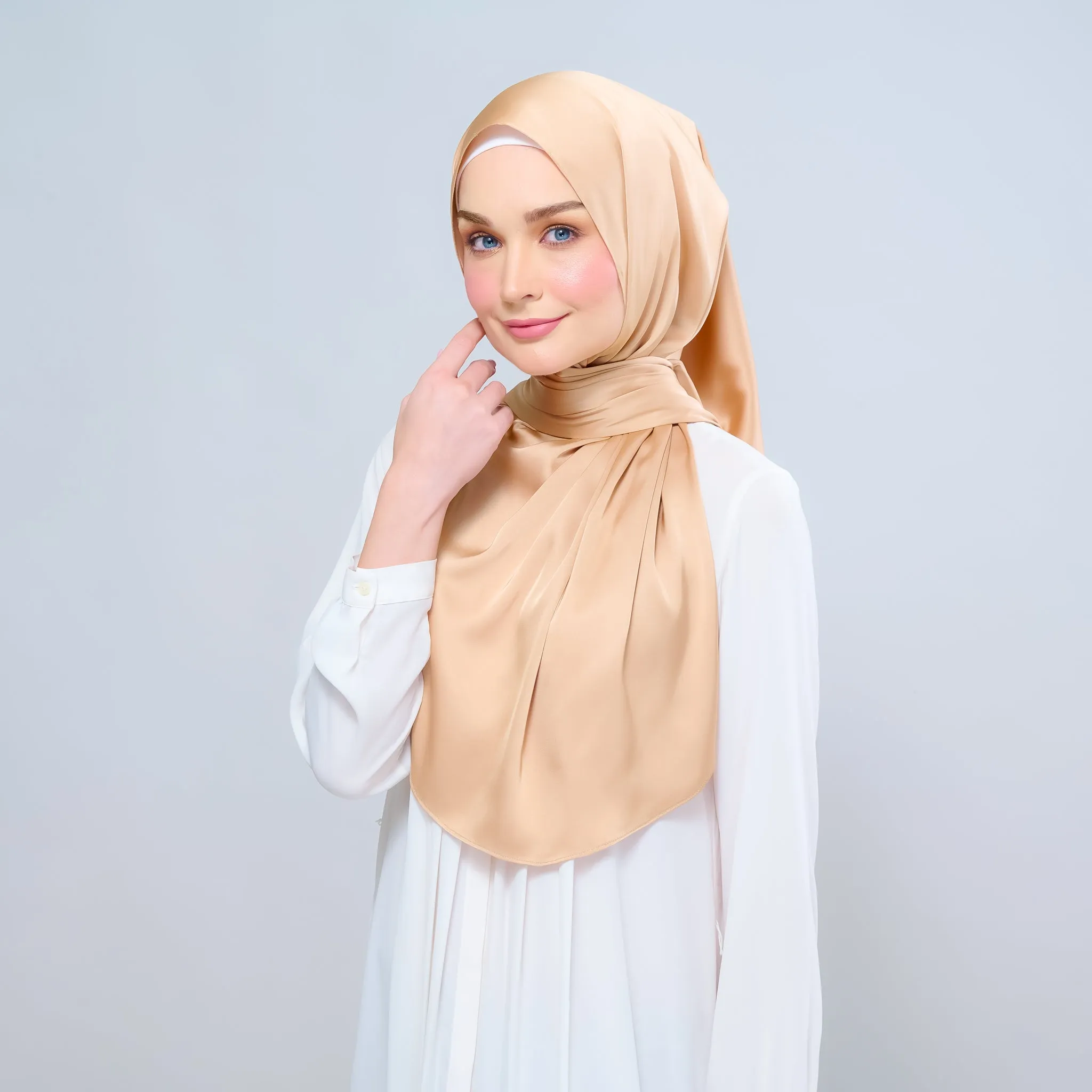 Instant Tag n' Go Shawl  | Satin Silk in Gold